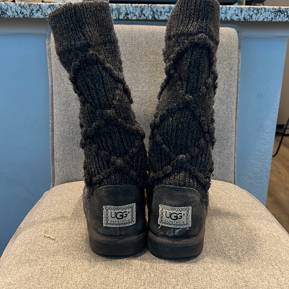 Gray Knit Uggs - image 3